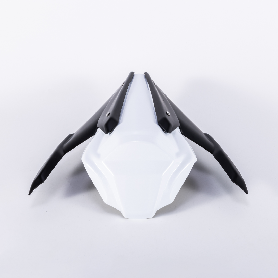 RCR Bright White Rear Seat For QJMOTOR SRK600RS（Matte Black Rear Wing）