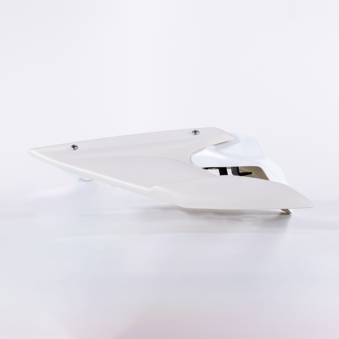 RCR Bright White Rear Seat For QJMOTOR SRK600RS（Beige Rear Wing）