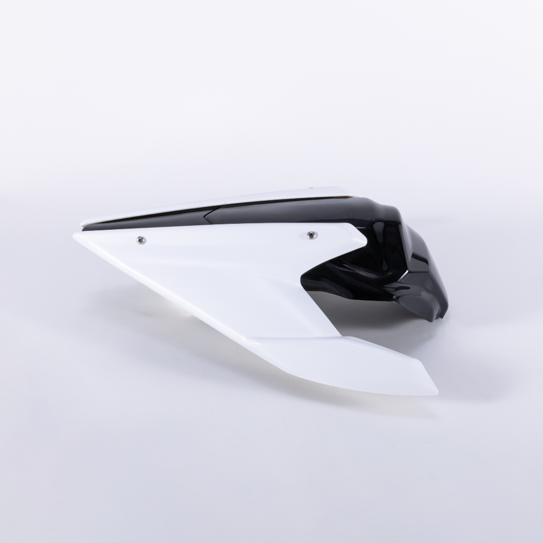 RCR Bright Black Rear Seat For QJMOTOR SRK800RR（Matte White Rear Wing）