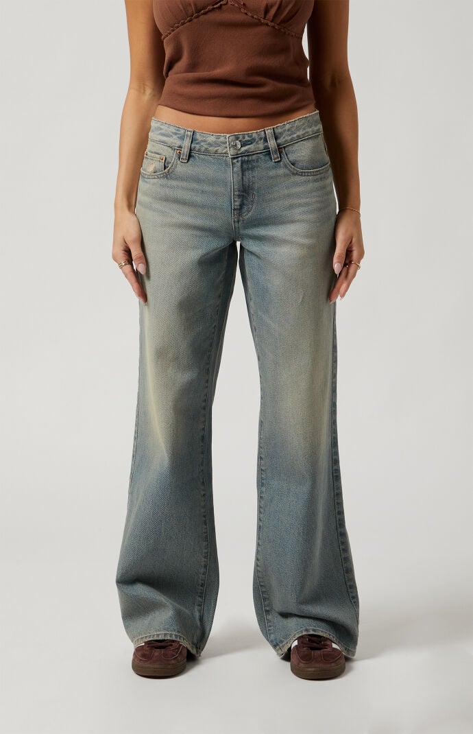 Casey Whisker Low Rise Baggy Jeans Light Indigo