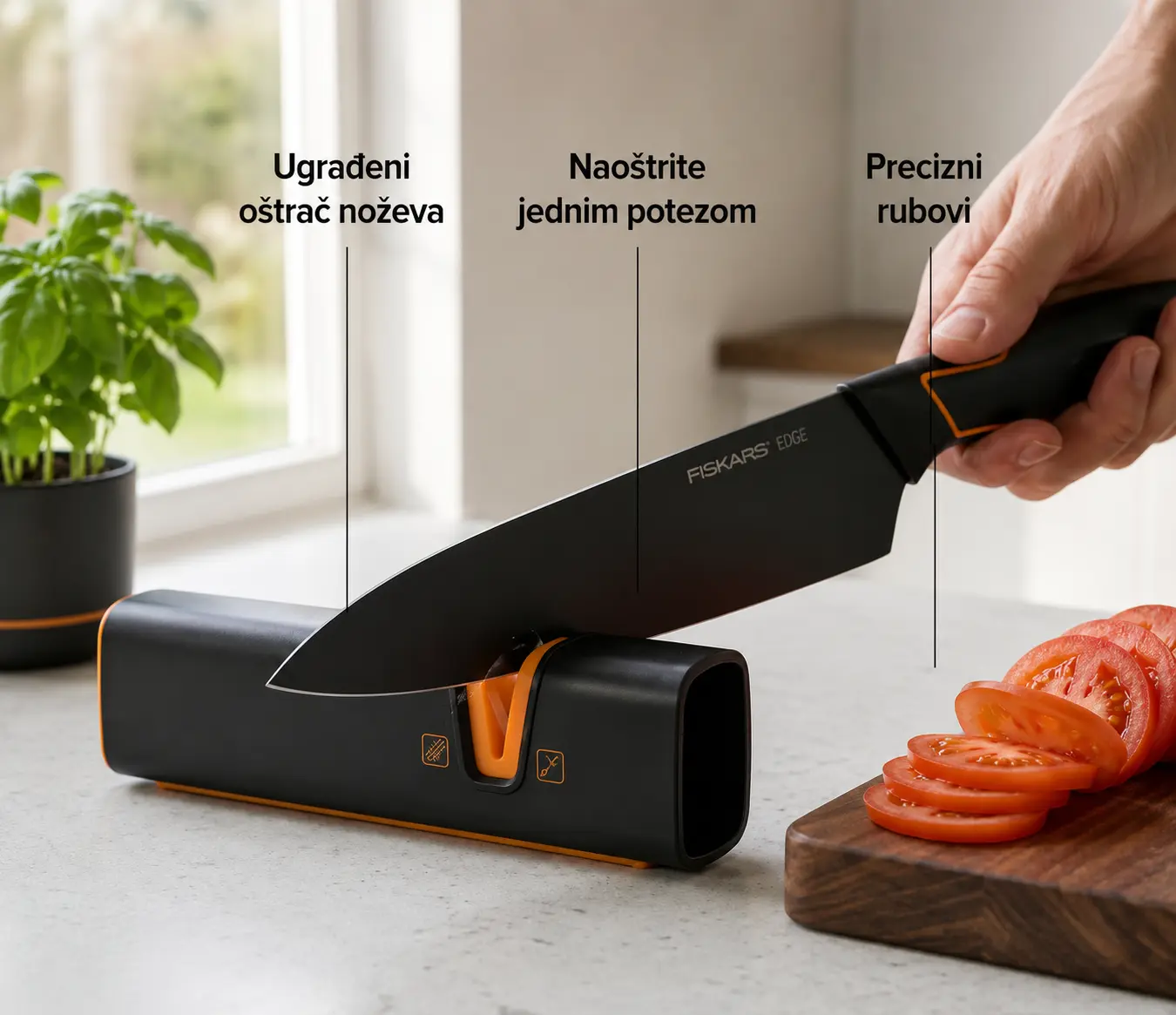 👩‍🍳👩‍🍳Limitirano izdanje: FISKARS® set noževa od 5 dijelova (s stalkom za noževe) – serija FISKARS EDGE, oštri kuhinjski noževi + oštrač🔪🔪