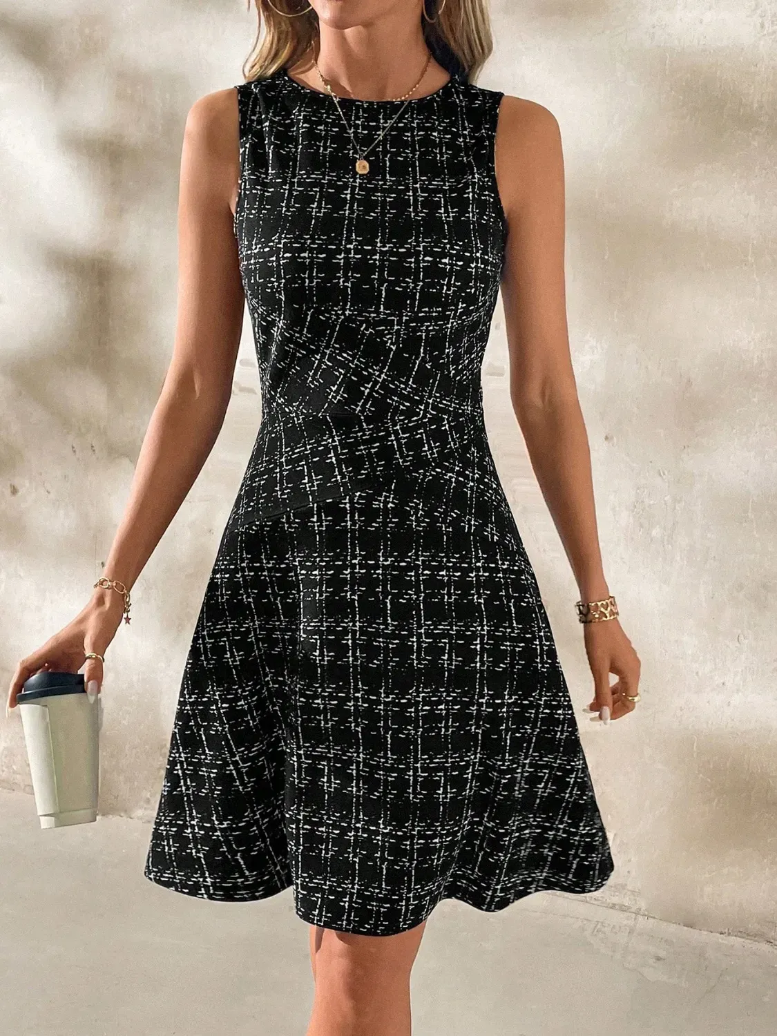 Women's Elegant Sleeveless Dress