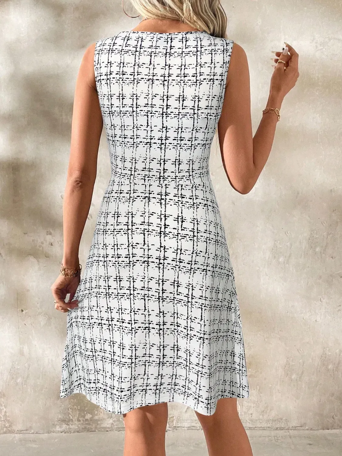 Women's Elegant Sleeveless Dress