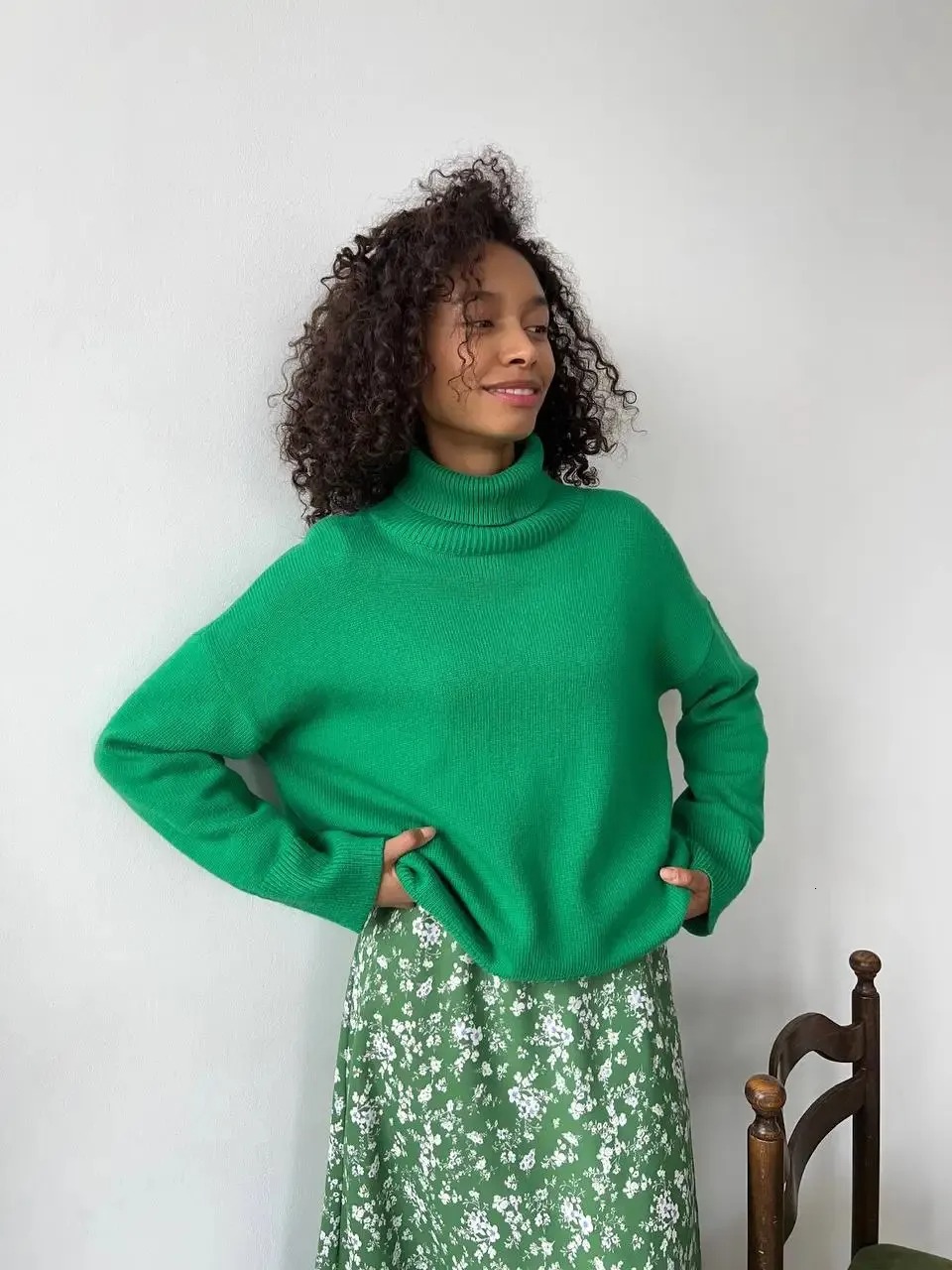 Womens Chunky Turtleneck Sweater: Soft Knit Pullover with Loose Fit