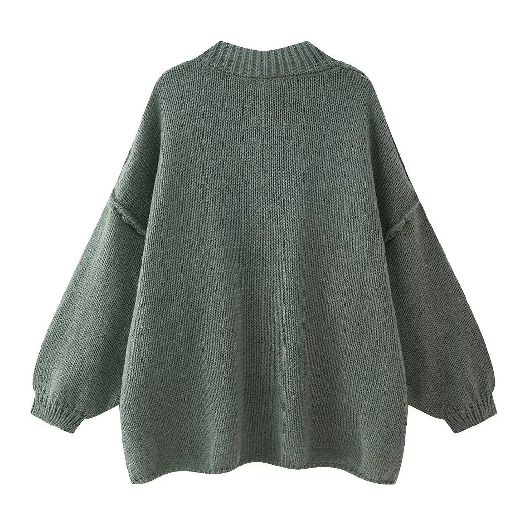 Autumn and Winter Fashion Round Neck Casual Women Metal Button Cardigan Sweater