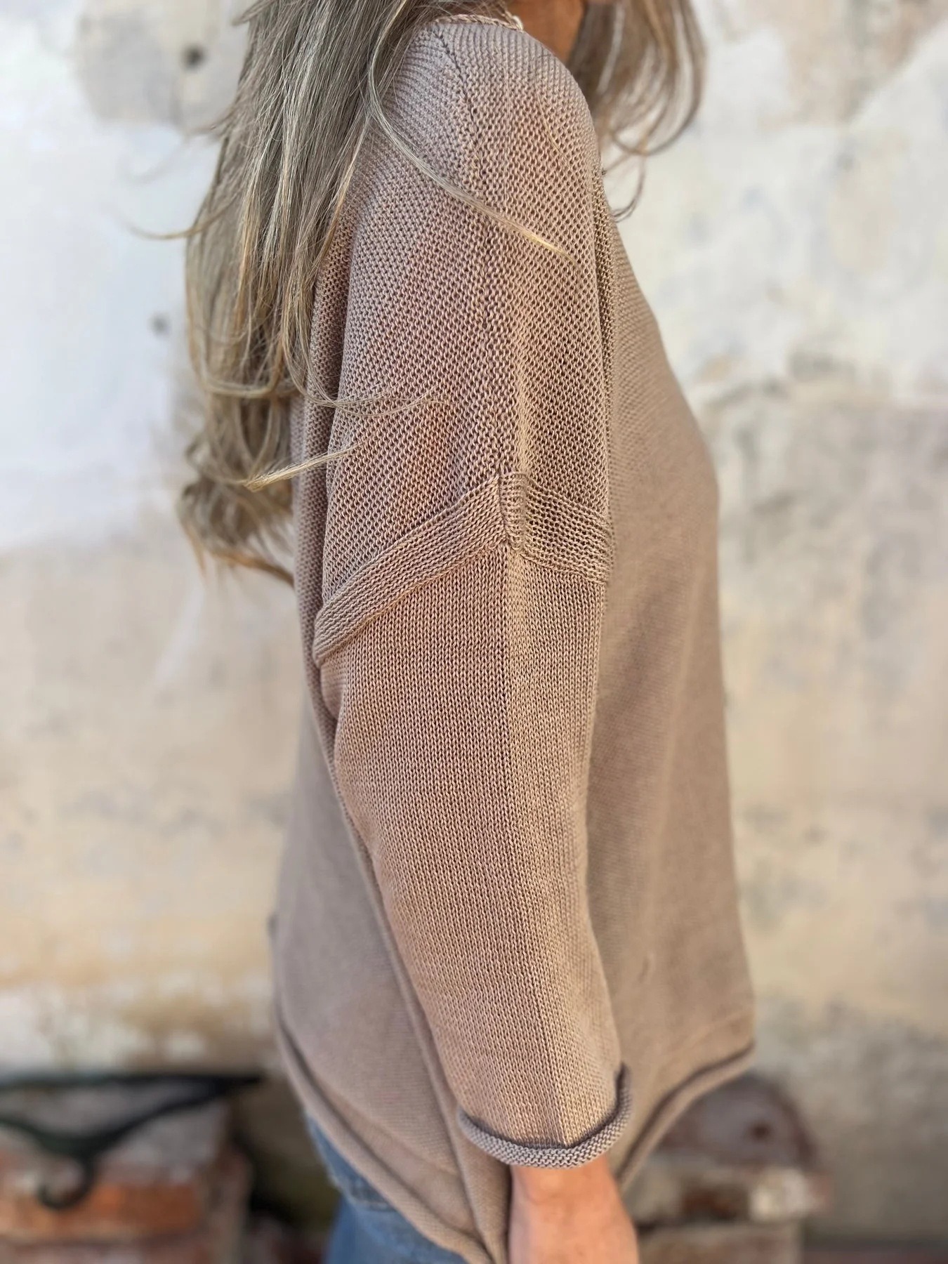 Women's Solid Color V-Neck 3/4 Sleeve Casual Loose Knit Top