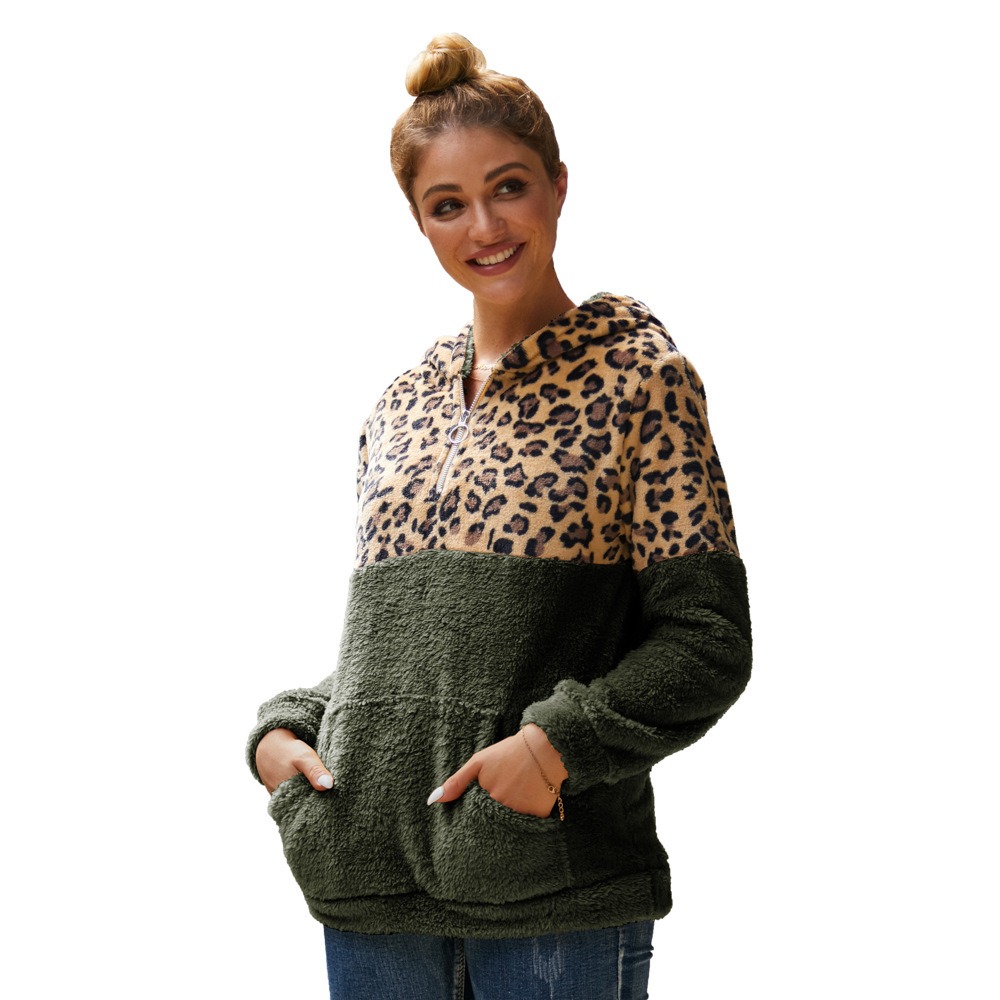 Women's Leopard Fleece Sweatshirt 