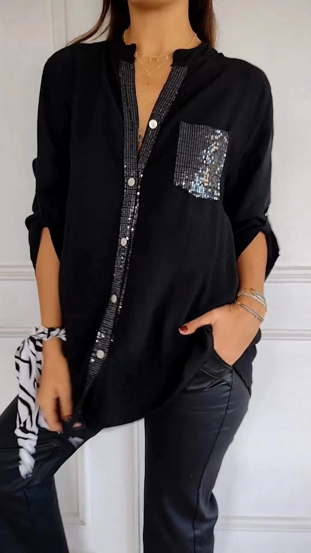 Cotton V-neck Sequin Mid-sleeve Casual Top