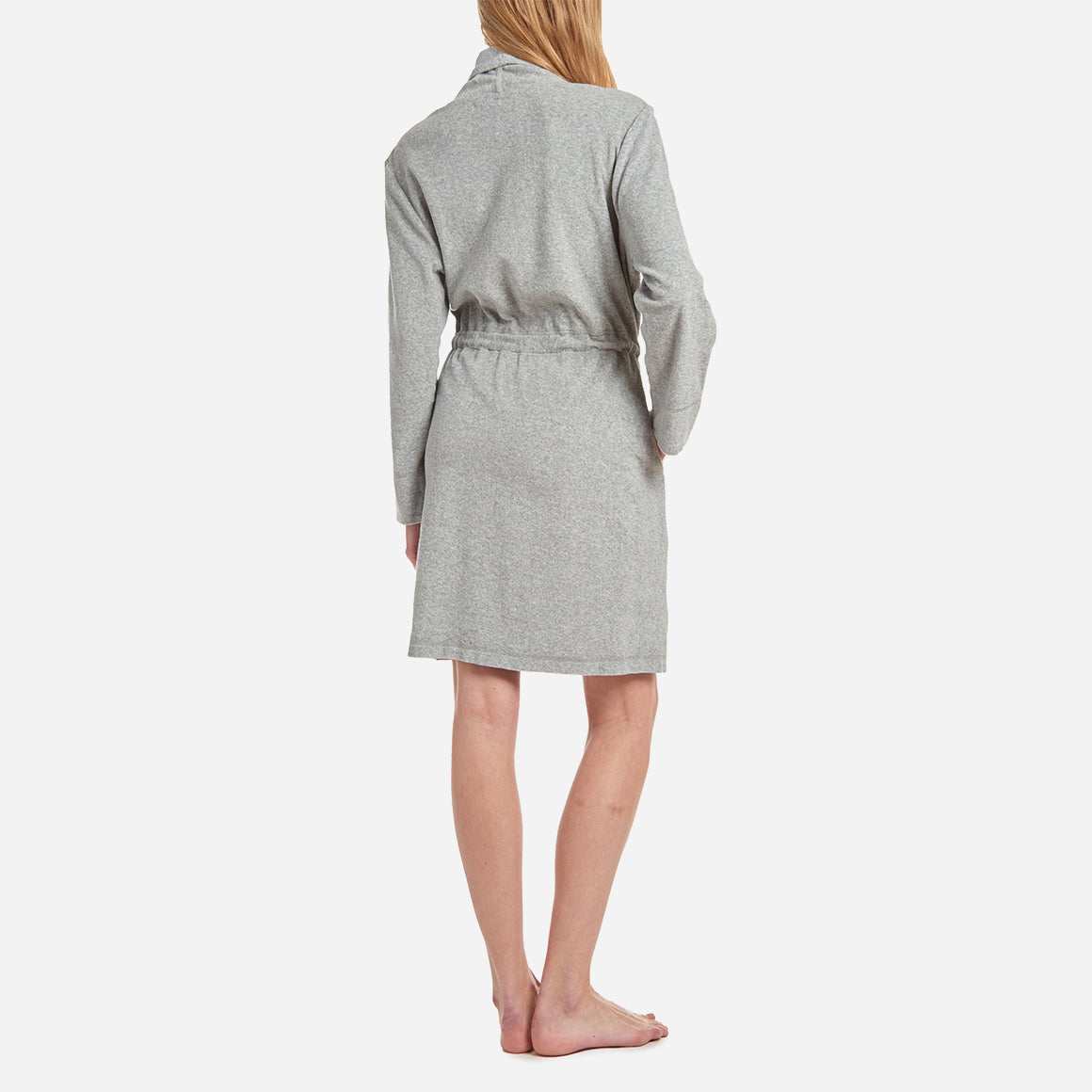 The Micro Terry Robe has a relaxed fit that falls just above the knee. It features two convenient hip pockets and a self-tie belt that allows you to adjust the fit to your preference. The breathable cotton fibers are designed to keep you cool and cozy as you unwind or go about your bedtime routine.