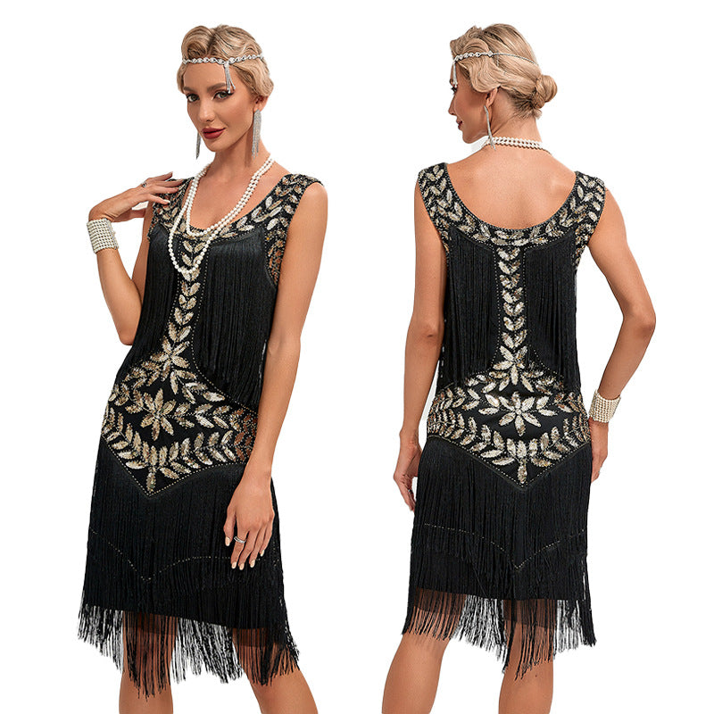 Vintage 1920s Gatsby Dress with Scoop Neck and Sequins