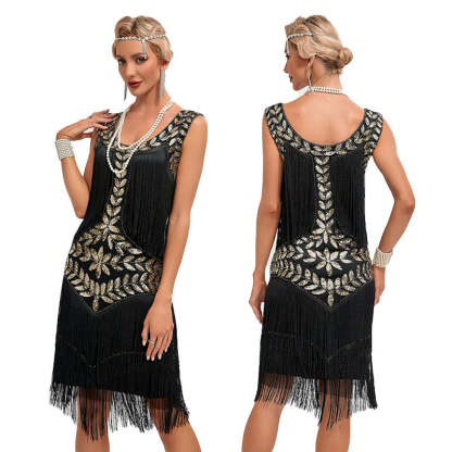 Vintage 1920s Gatsby Dress with Scoop Neck and Sequins