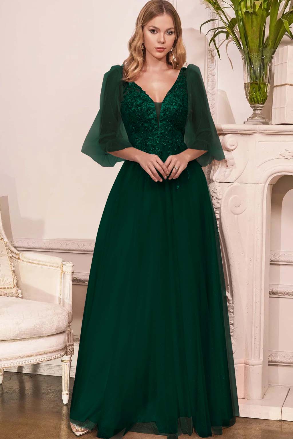 Charming Tulle V Neck Sleeveless Long Prom Dress With Appliques