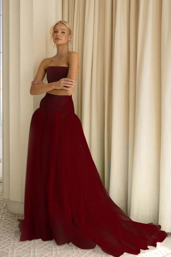 Charming Tulle Strapless Sleeveless Long Prom Dress With Pleated