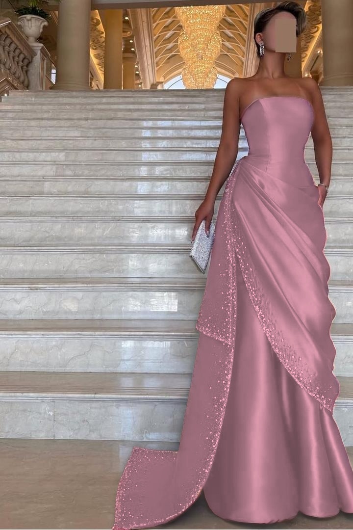 Chic Strapless Sleeveless Long Prom Dress With Pleated Beading