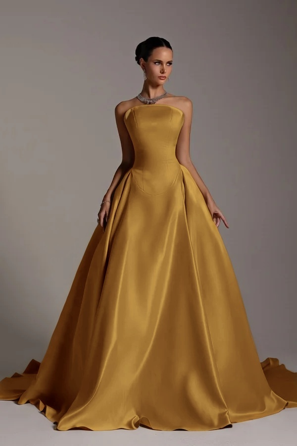 Chic Strapless Sleeveless A Line Long Prom Dress With Pleated