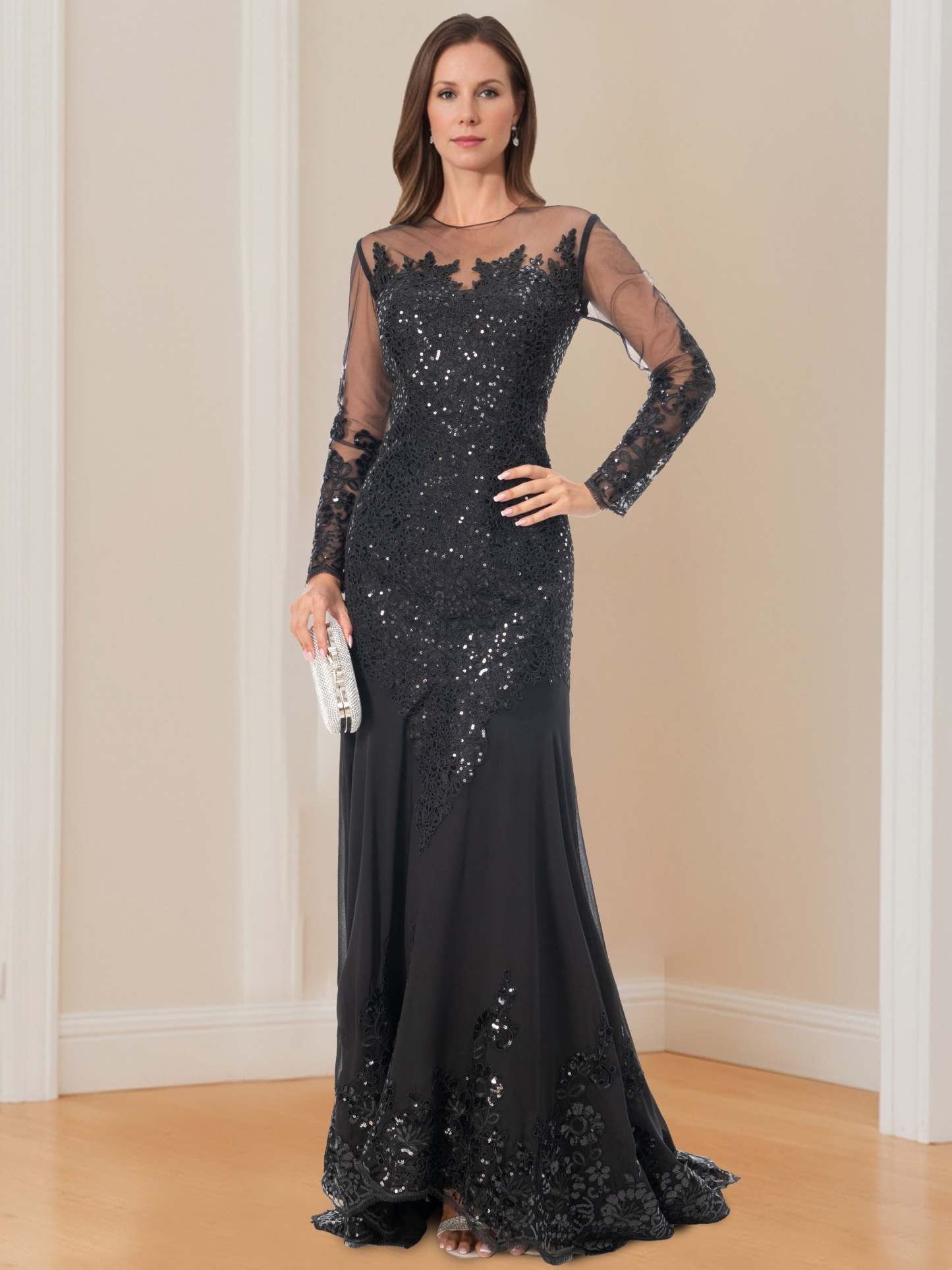 Long-Sleeved Scoop Neck Mermaid/Trumpet Mother of the Bride Dress with Applique