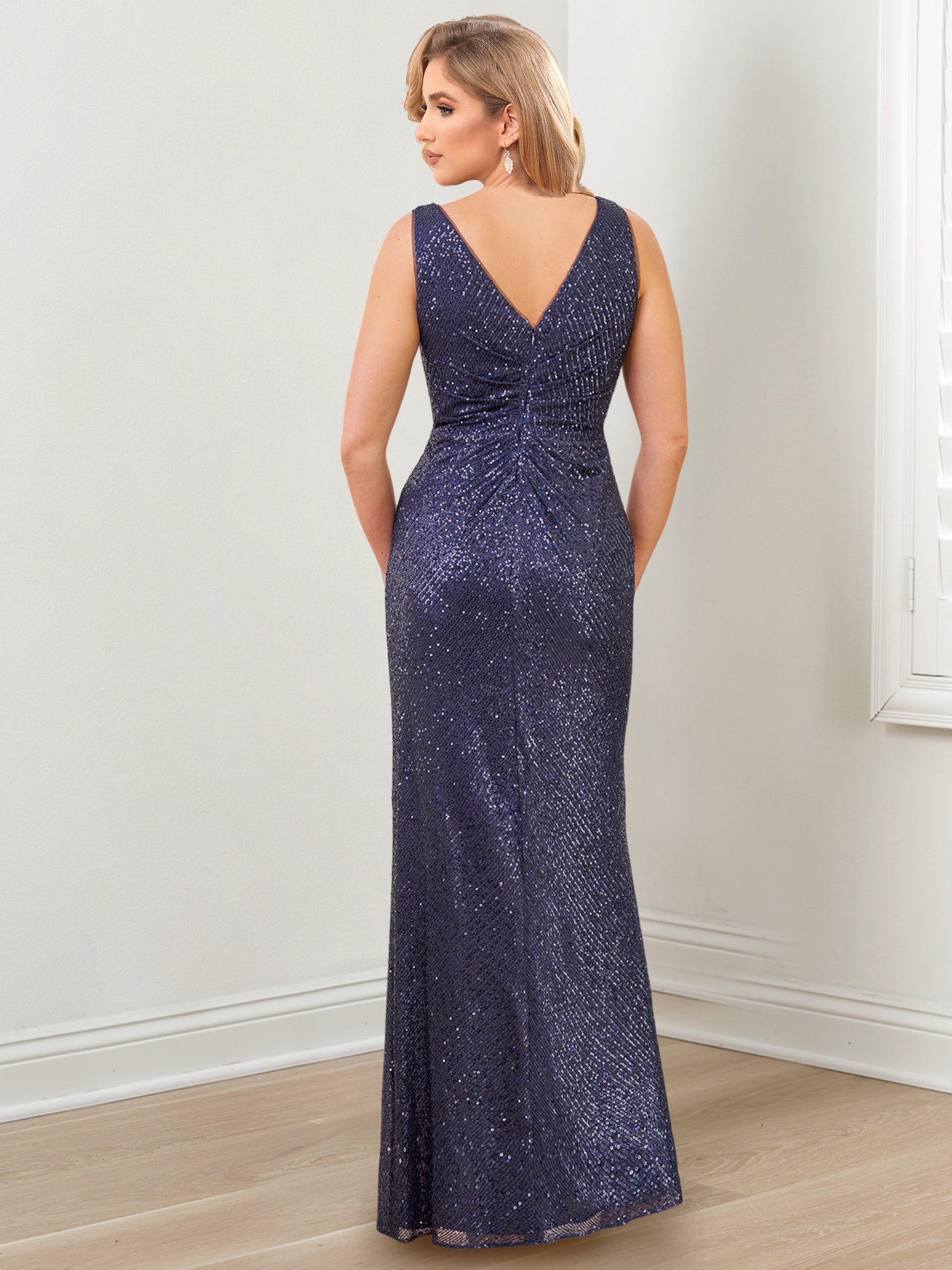 Floor-Length V-Neck Sheath/Column Gowns for the Mother of the Bride