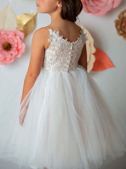 Sleeveless V-neck Tulle Ball-Gown with Lace Appliques for Flower Girls