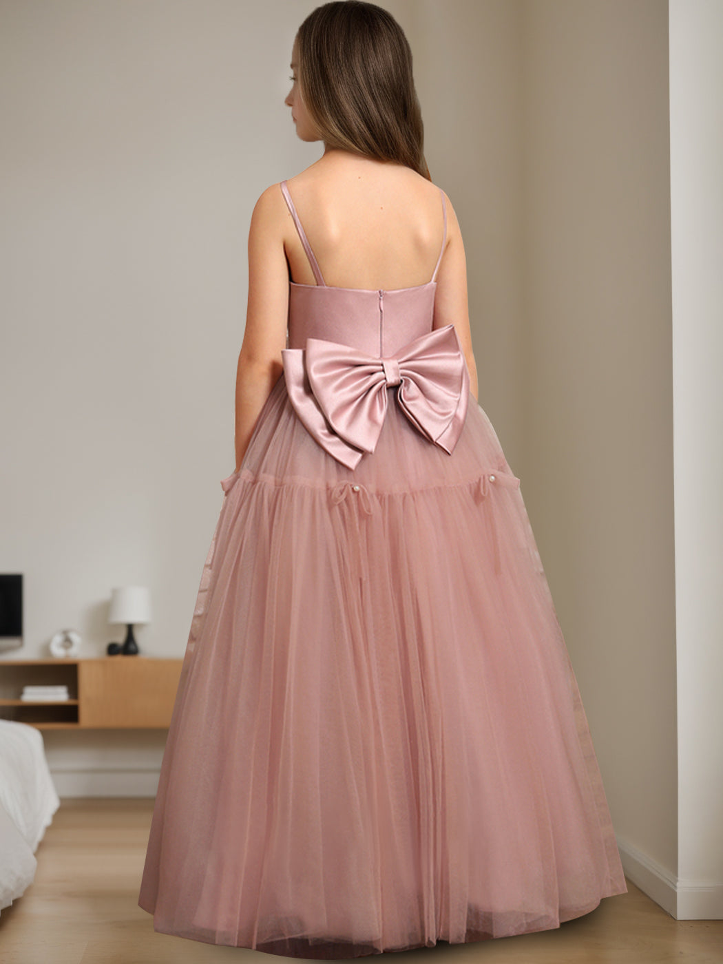 Floor-Length Sleeveless A-Line Flower Girl Dress with Square Neck and Beading