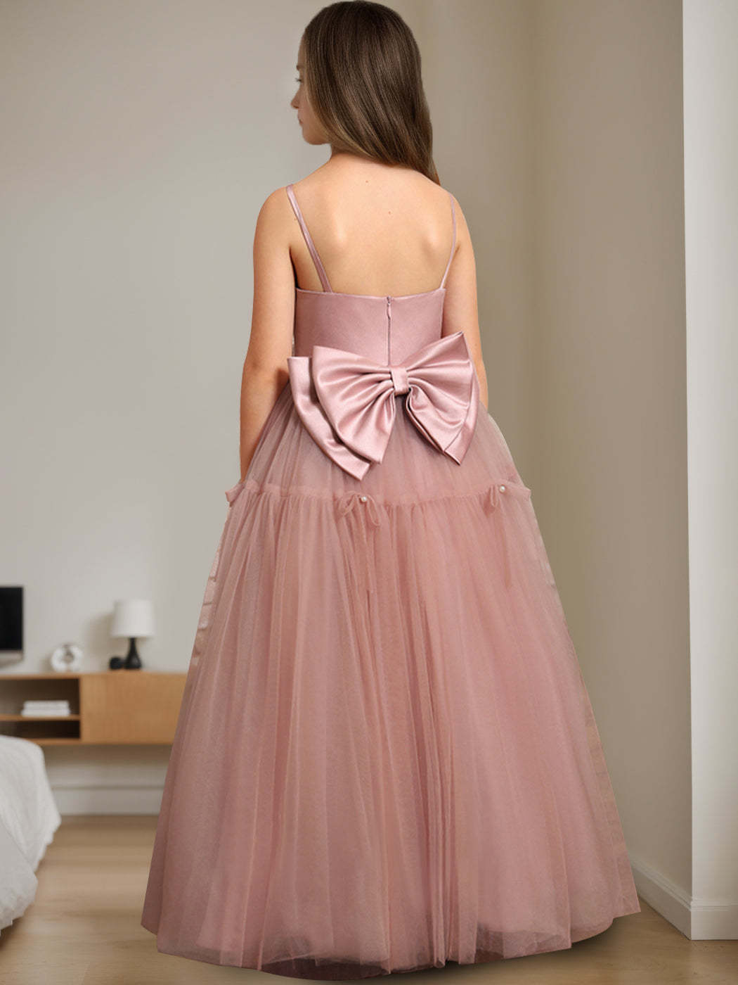 Floor-Length Sleeveless A-Line Flower Girl Dress with Square Neck and Beading