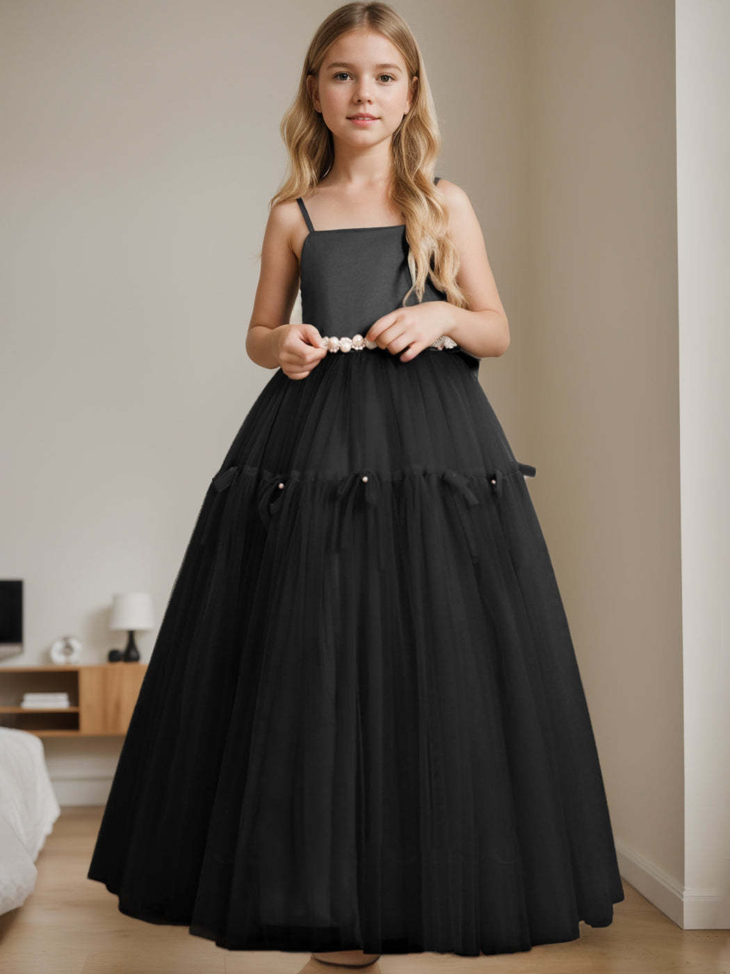 Floor-Length Sleeveless A-Line Flower Girl Dress with Square Neck and Beading