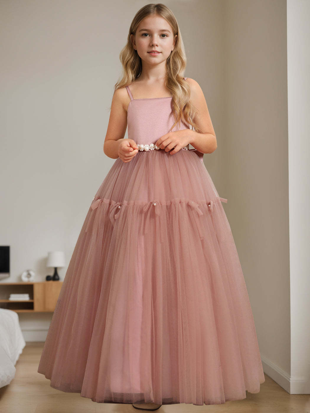 Floor-Length Sleeveless A-Line Flower Girl Dress with Square Neck and Beading