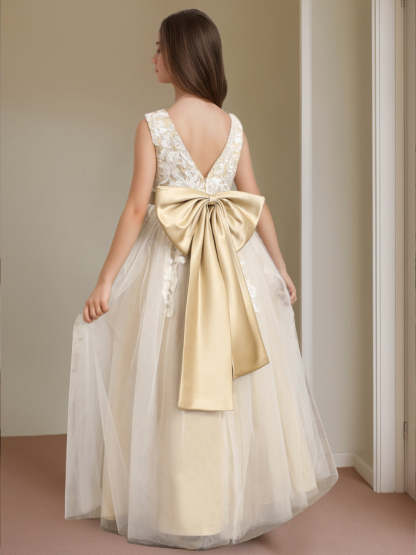 Sleeveless V-Neck A-Line Princess Floor-Length Flower Girl Dress with Bowknot
