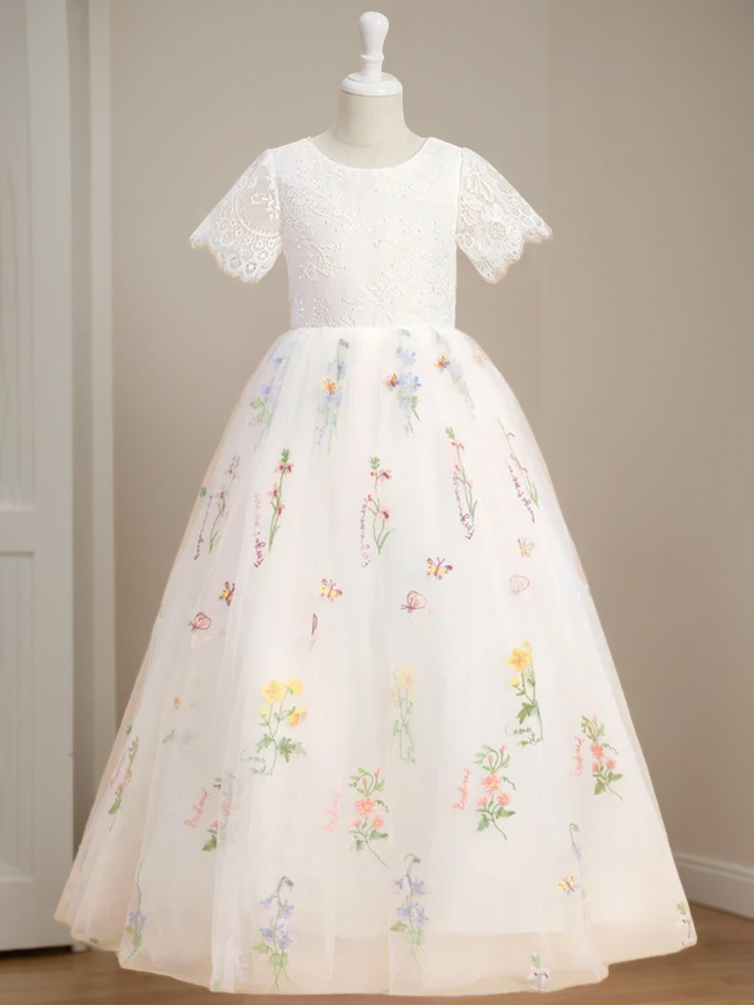 Princess A-Line Floor-Length Flower Girl Dress with Scoop Neck and Short Lace Sleeves