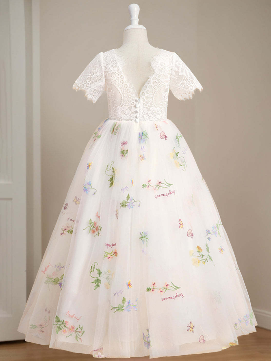 Princess A-Line Floor-Length Flower Girl Dress with Scoop Neck and Short Lace Sleeves
