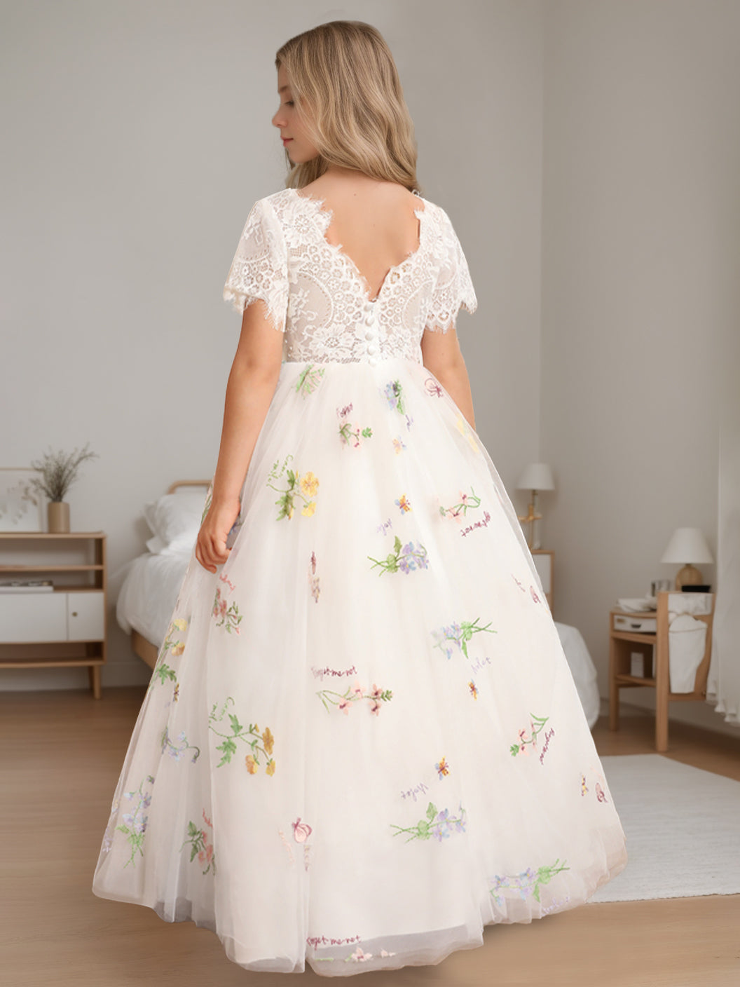 Princess A-Line Floor-Length Flower Girl Dress with Scoop Neck and Short Lace Sleeves