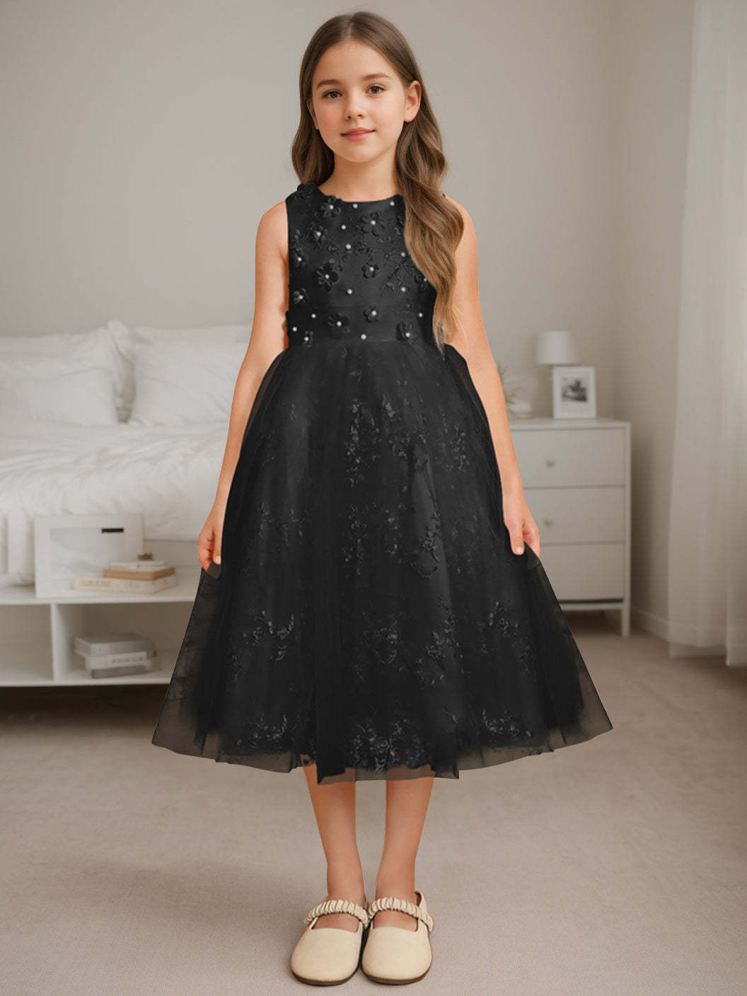Sleeveless Scoop Neck A-Line Princess Tea-Length Flower Girl Dress with Beading