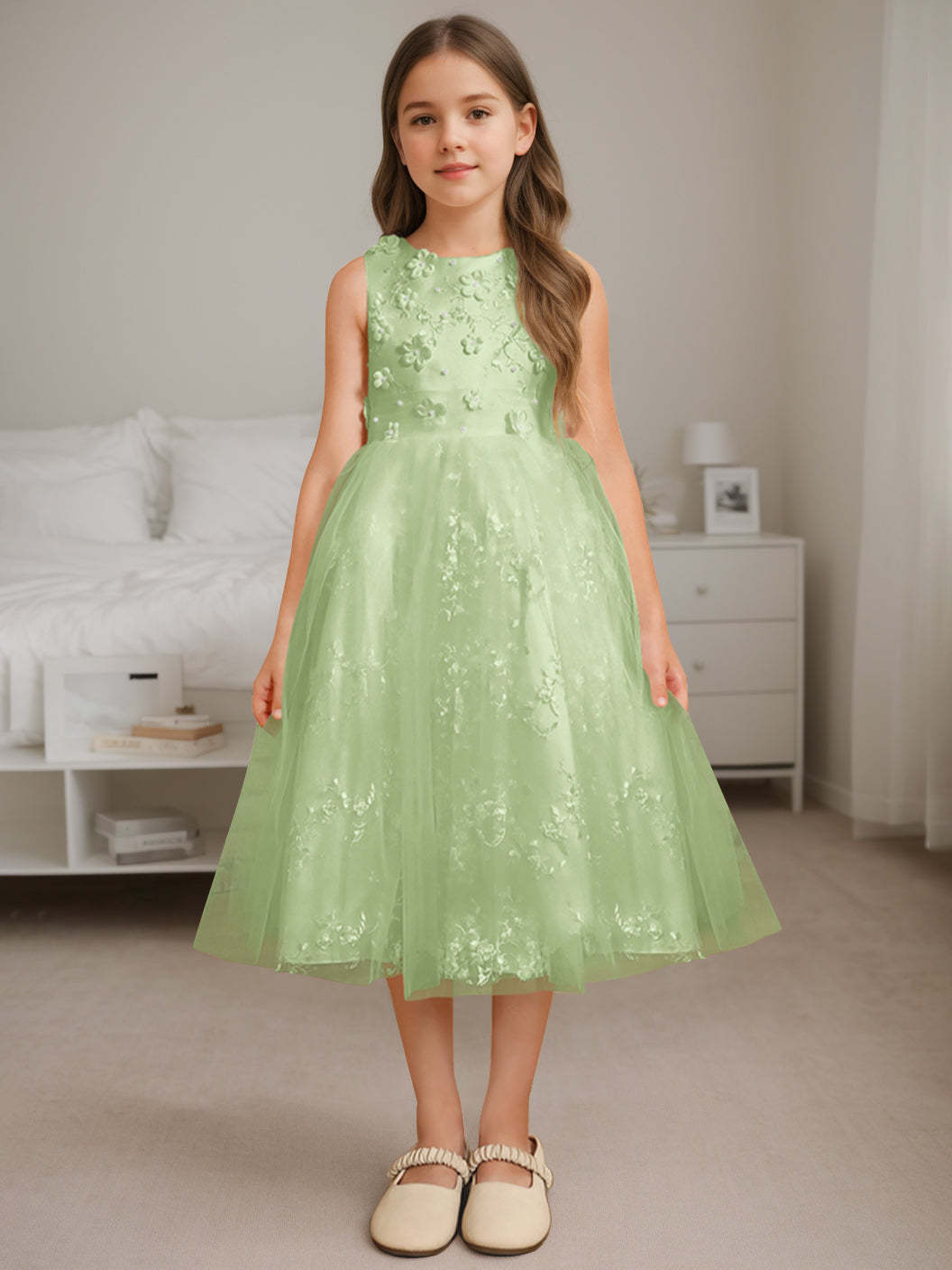 Sleeveless Scoop Neck A-Line Princess Tea-Length Flower Girl Dress with Beading