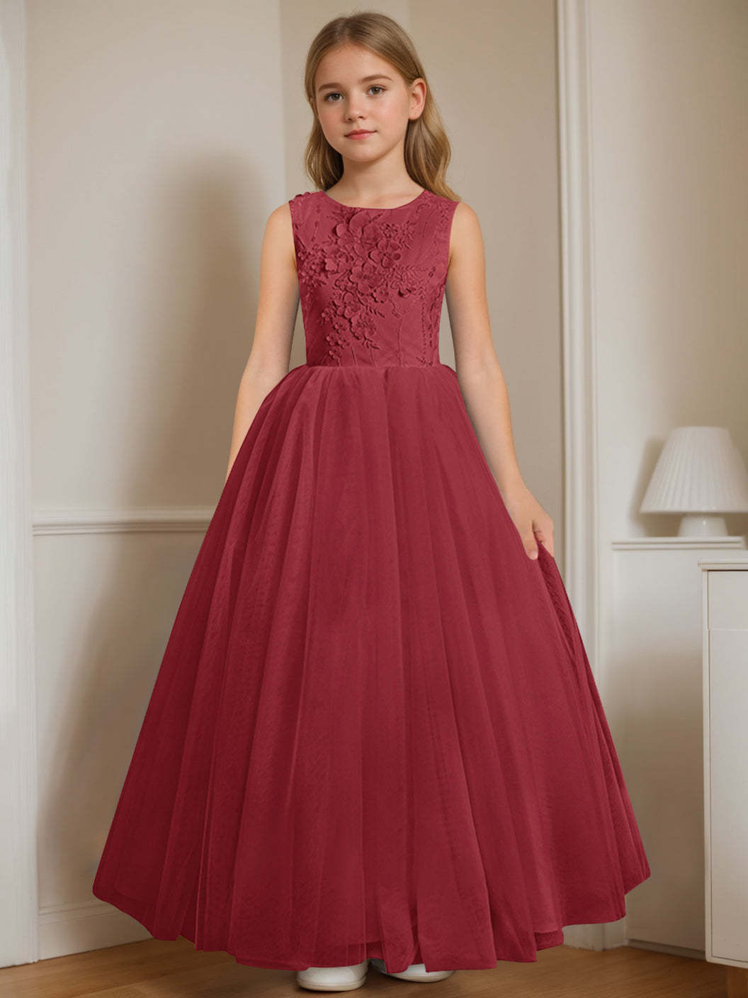 Floor-Length Sleeveless Flower Girl Dress with Appliques in A-Line/Princess Cut and Round Neck