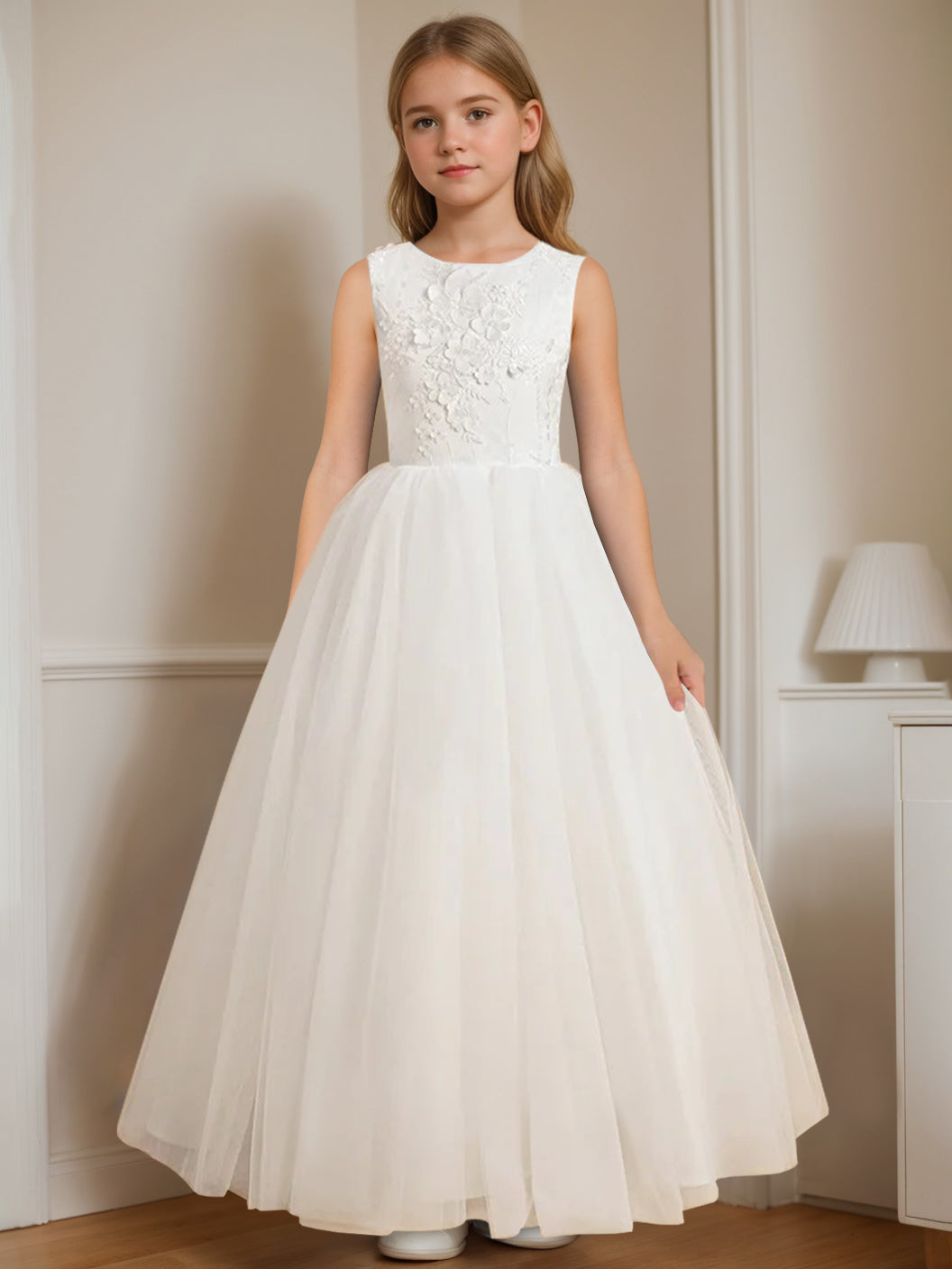 Floor-Length Sleeveless Flower Girl Dress with Appliques in A-Line/Princess Cut and Round Neck