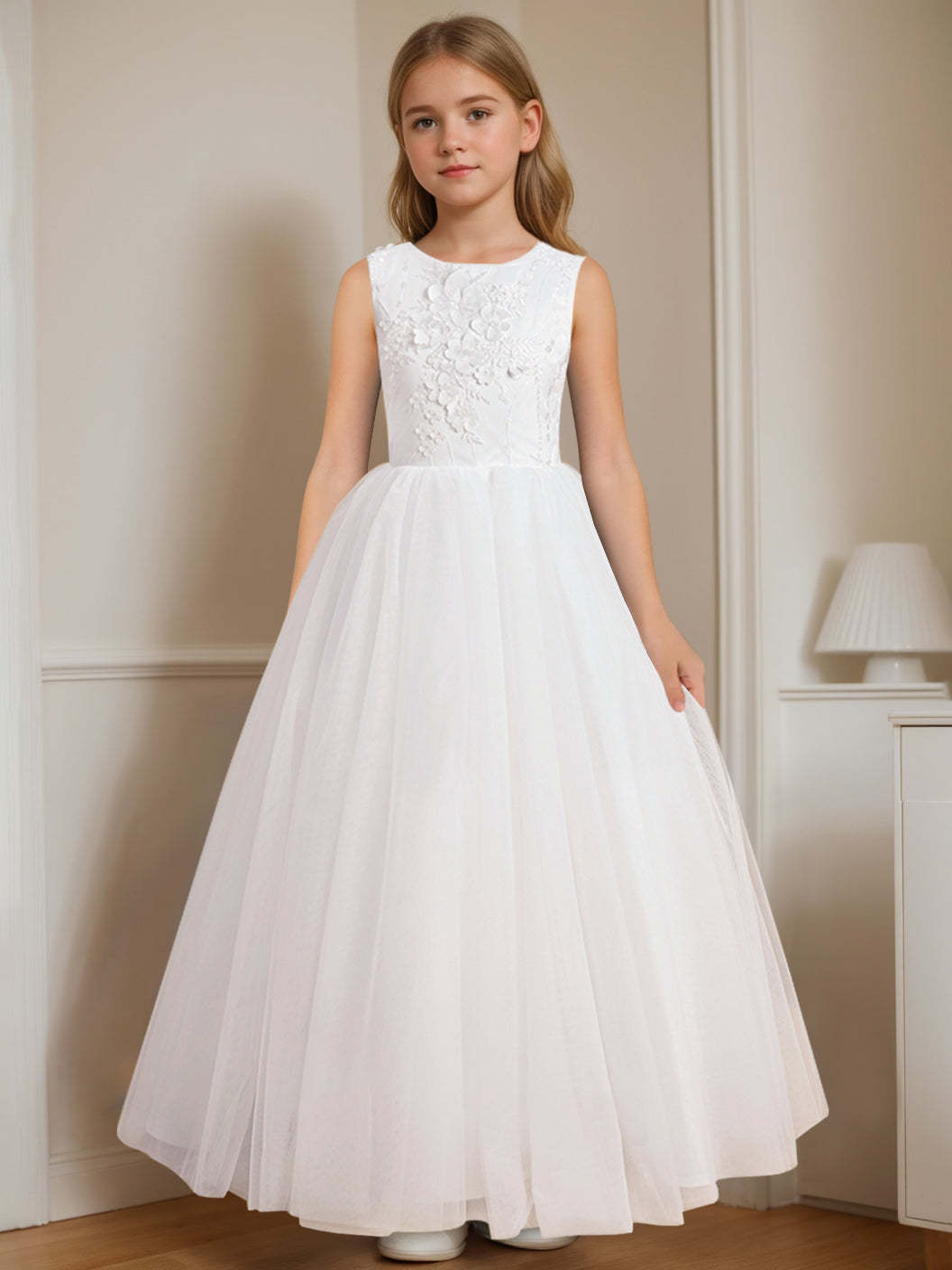 Floor-Length Sleeveless Flower Girl Dress with Appliques in A-Line/Princess Cut and Round Neck
