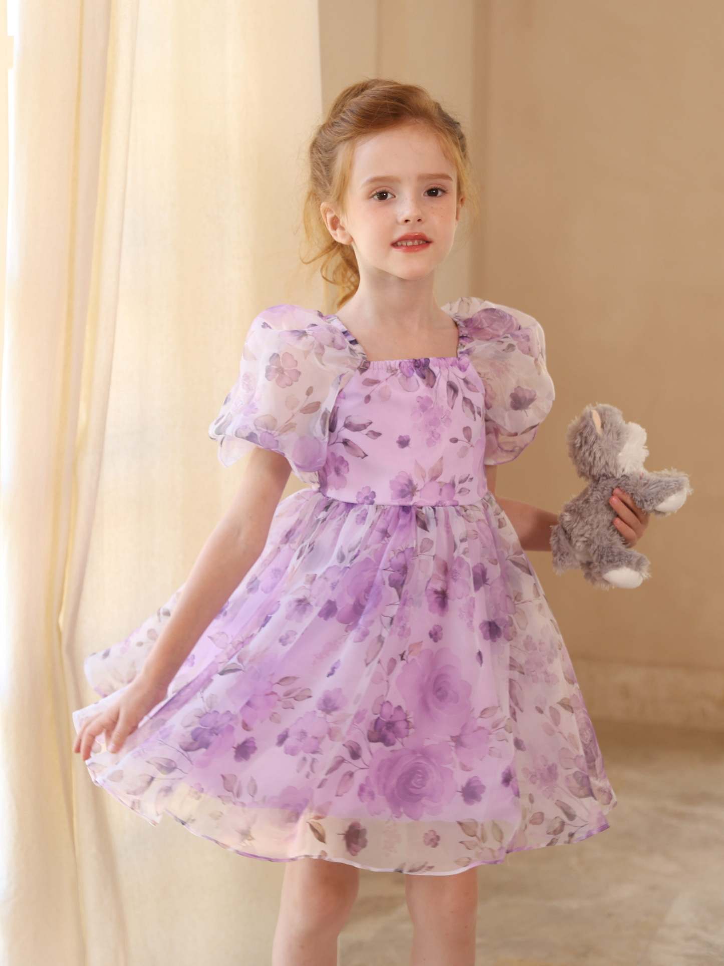 Short Sleeve Scoop Neck Tulle Ball-Gown Mini Flower Girl Dress
