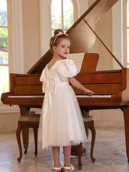 Satin Tulle Scoop Neck Tea-Length Ball Gown with Short Sleeves and Bowknot for Flower Girls