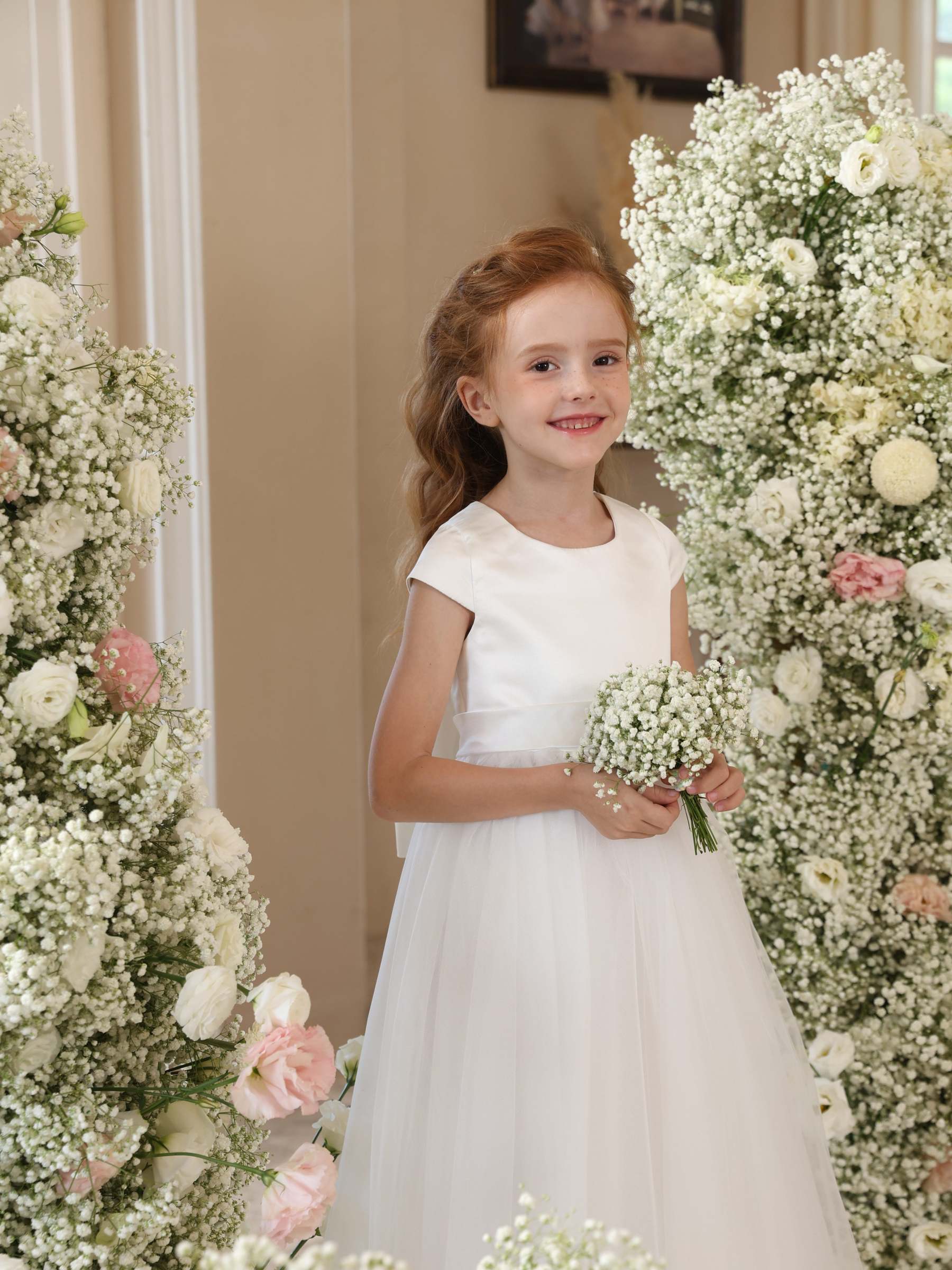 Sleeveless Scoop-Neck Ankle-Length Ball-Gown Flower Girl Dresses Featuring Bowknot