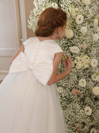 Sleeveless Scoop-Neck Ankle-Length Ball-Gown Flower Girl Dresses Featuring Bowknot