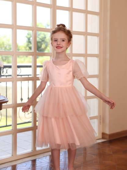 Knee-Length Scoop Neck Tulle Flower Girl Dress with Short Sleeves