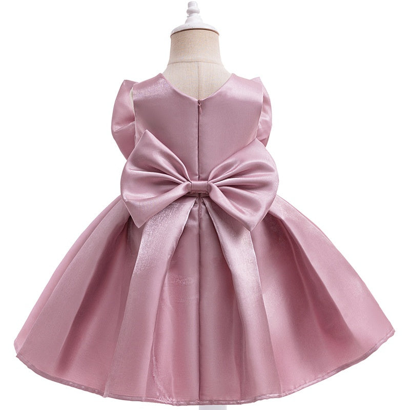 Sleeveless Scoop-Neck Knee-Length Flower Girl Ball Gown with Bow