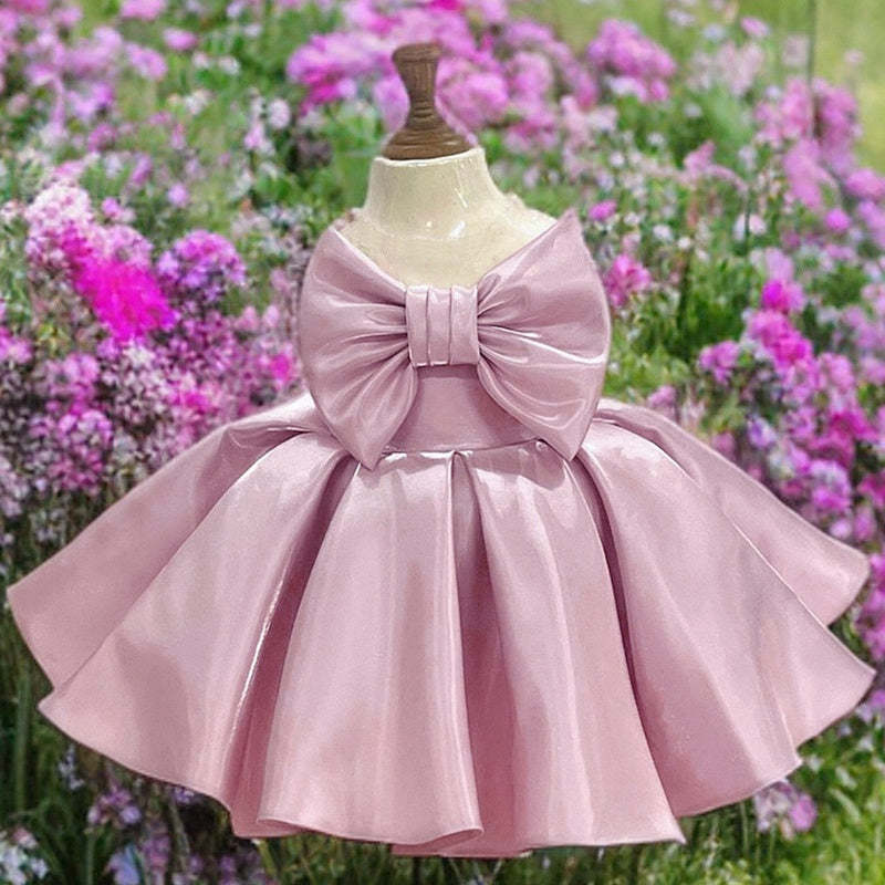 Sleeveless Scoop-Neck Knee-Length Flower Girl Ball Gown with Bow