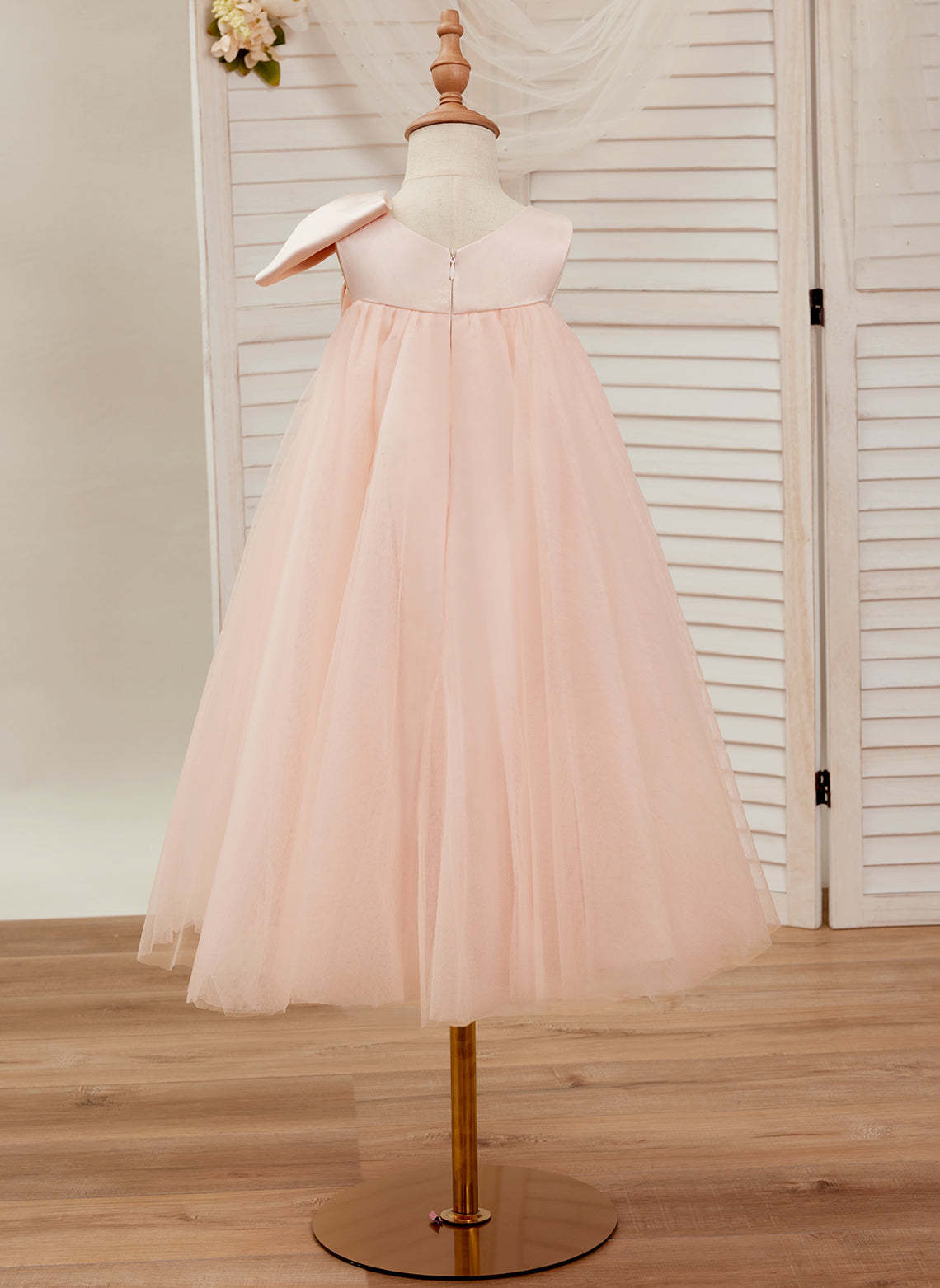 Toddler Flower Girl Dress in A-line Tulle with Big Bow Tea-length
