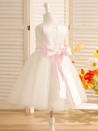 Knee-length Flower Girl Dress in Satin Tulle with A-Line Cut
