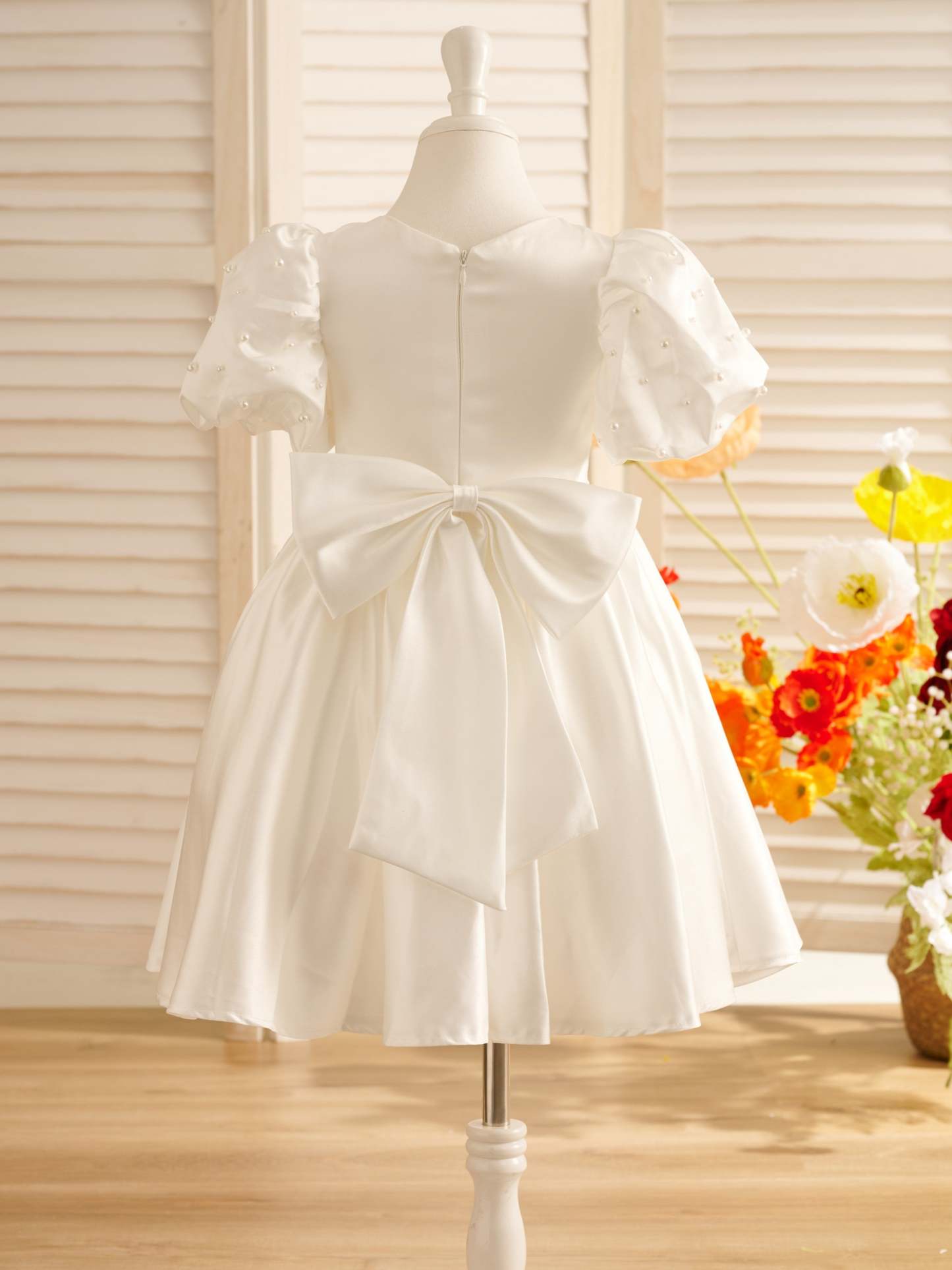 Knee-length Princess Satin Ball Gown for Flower Girls