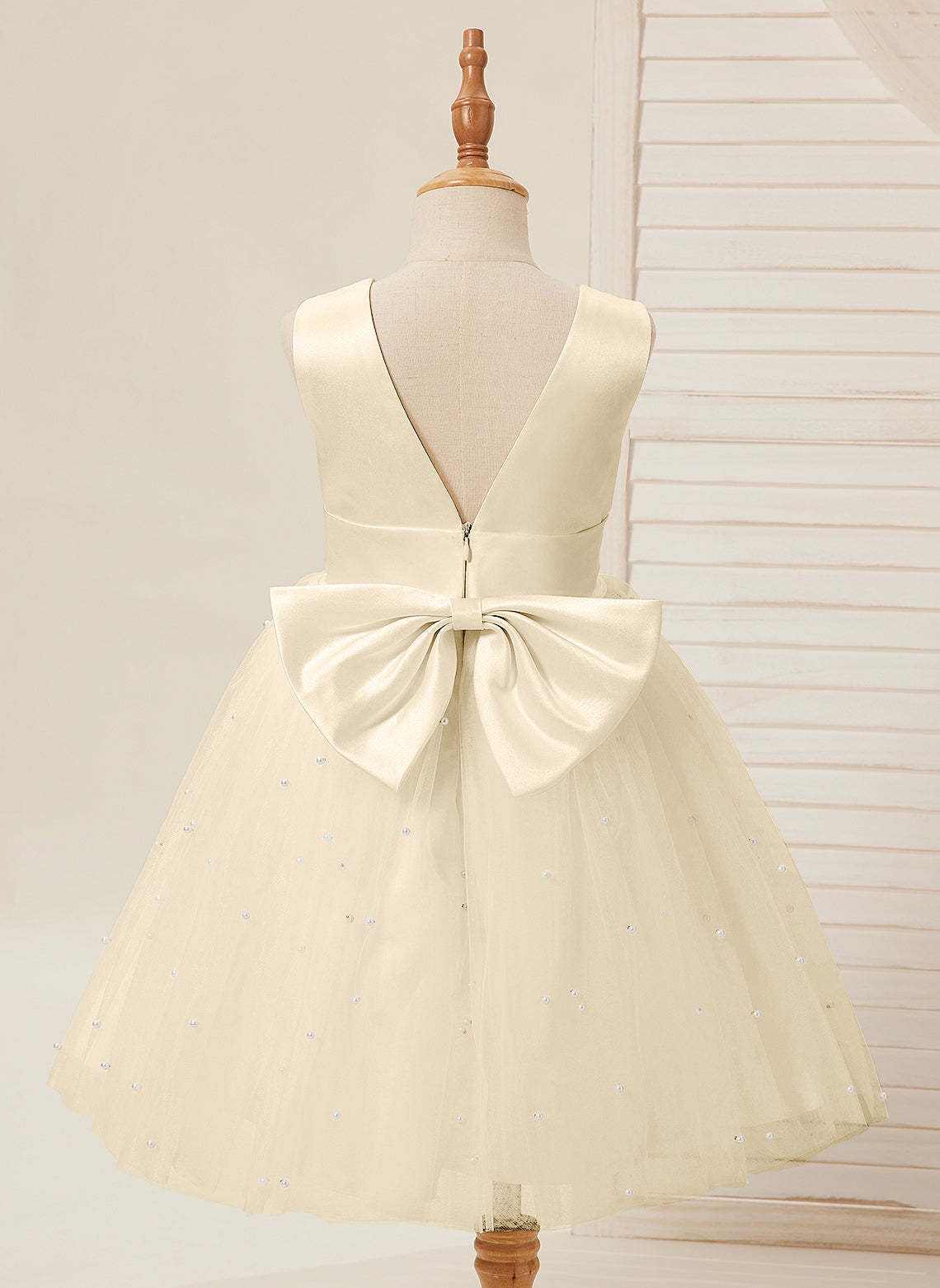 Knee-length Flower Girl Dress in Princess Satin and Tulle