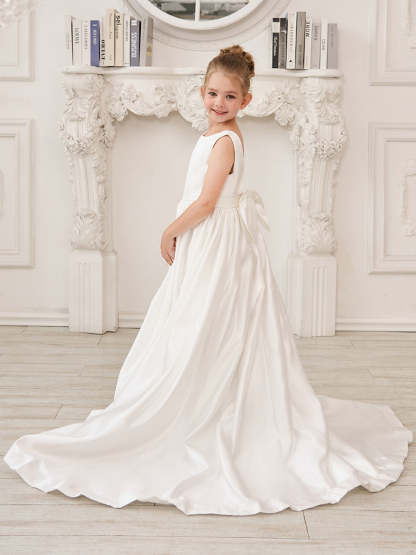 Sleeveless Satin A-Line Princess Flower Girl Dress Featuring a Bow and Sweep Train