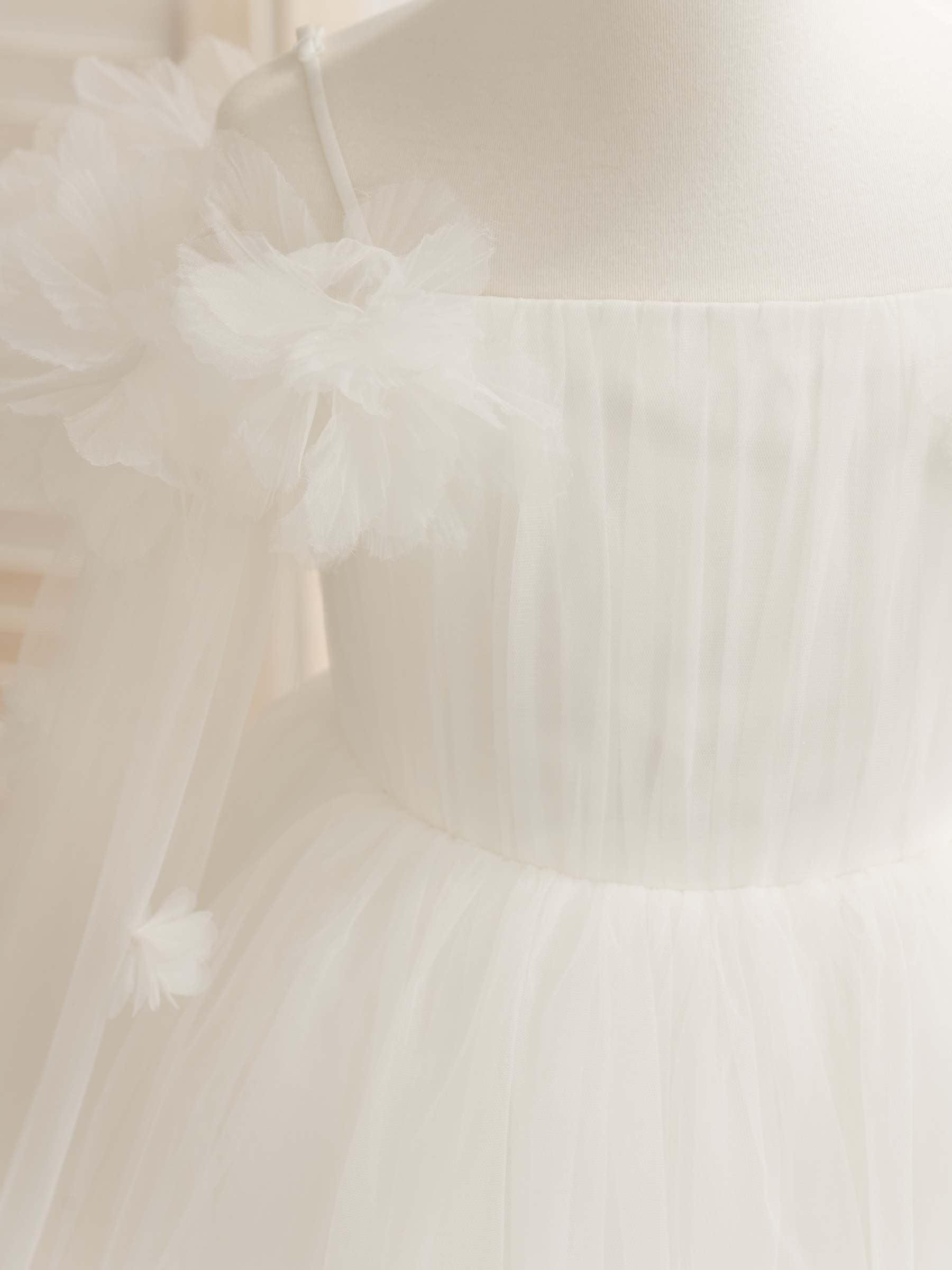 Ivory Flower Girl Dress in Princess Satin Tulle with Ball-Gown Tea-length Style