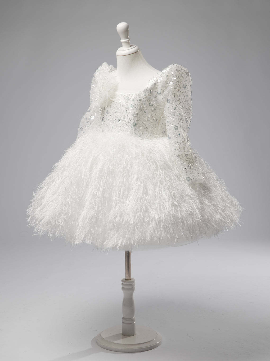 White Knee-length Baby Girl Dress with Tulle and Feather