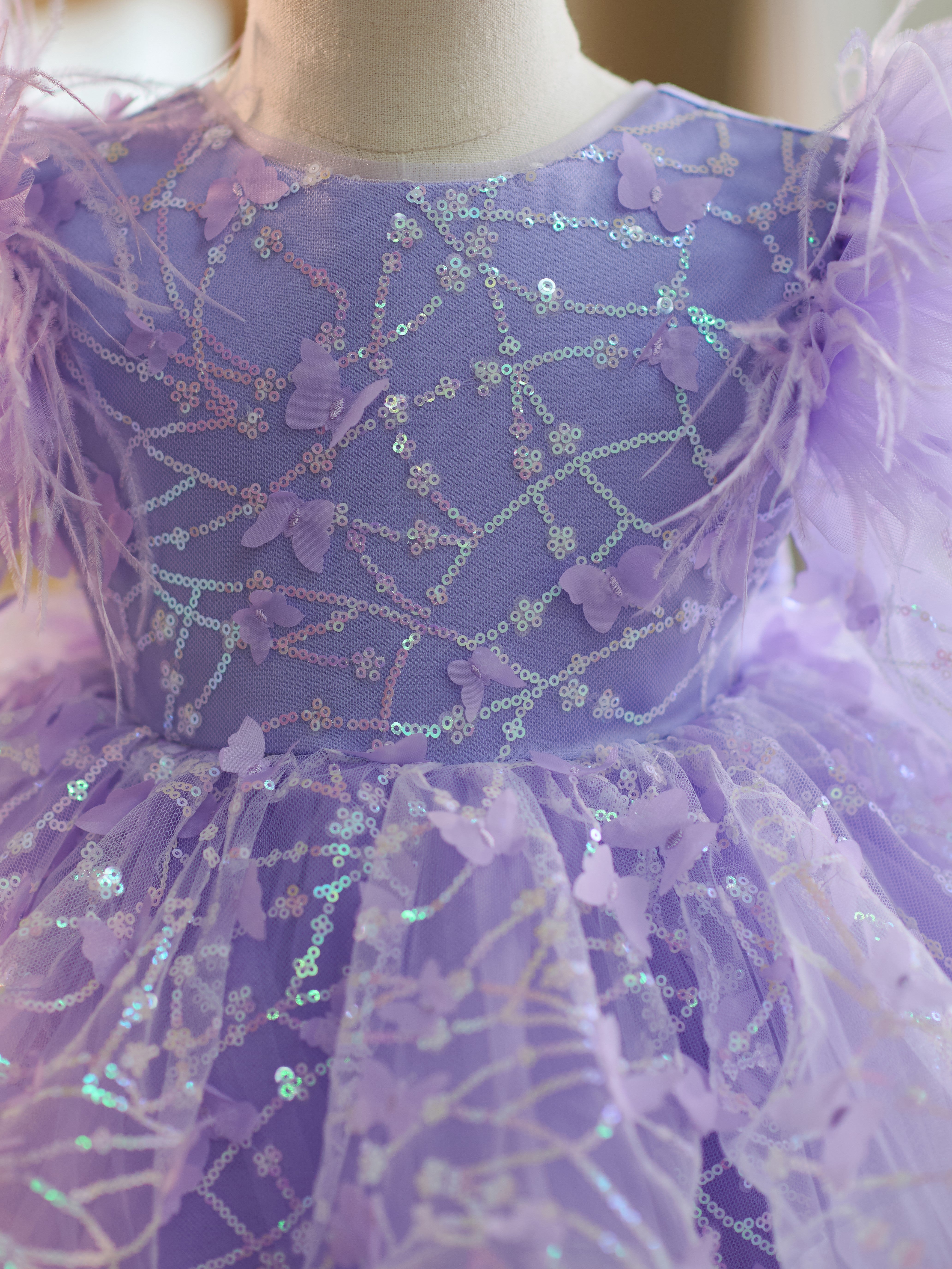 Knee-length Baby Girl Dress in Tulle with Sequins